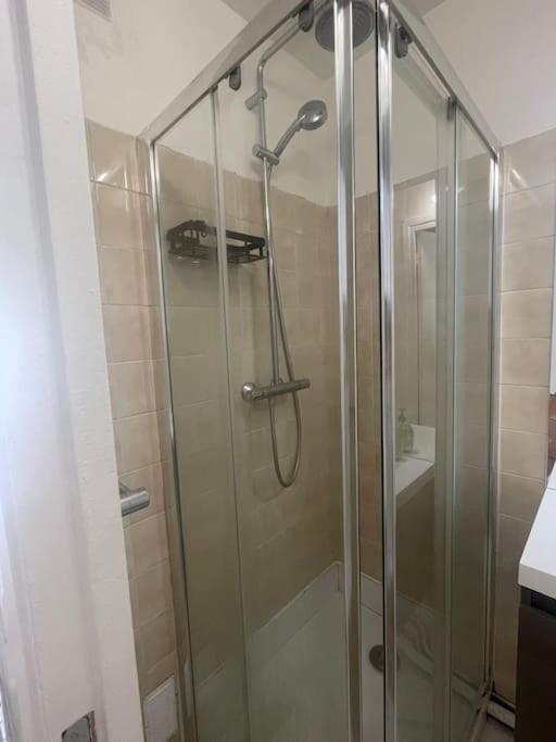 Nice Flat St Germain En Laye Centre 30 Minutes To Paris Saint-Germain-en-Laye Εξωτερικό φωτογραφία